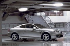 Hyundai Coupe 2004 foto attēls 1