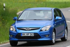 Hyundai i30 2010 hečbeka foto attēls 2