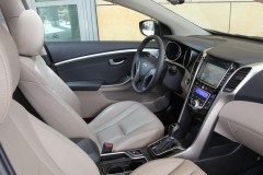 Hyundai i30 2011 hatchback photo image 4