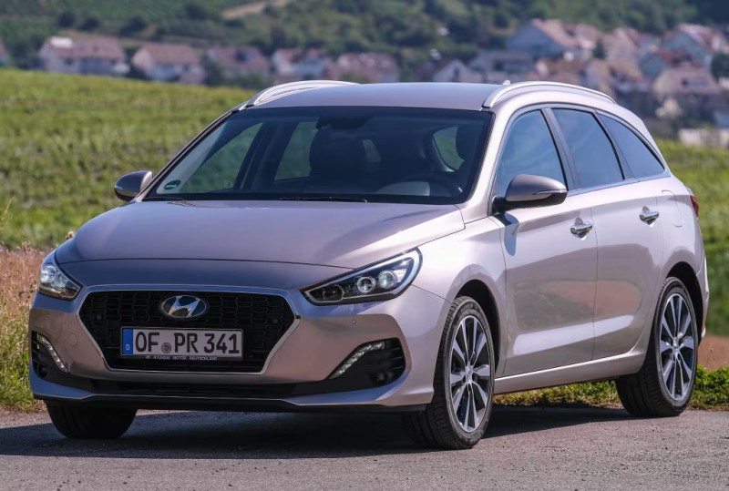 Hyundai i30 2019 photo image