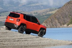 Jeep Renegade foto attēls 3