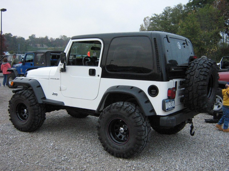 Jeep Wrangler 2002 TJ (2002 - 2007) reviews, technical data, prices