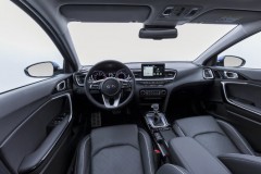 Kia Ceed 2018 hatchback photo image 13