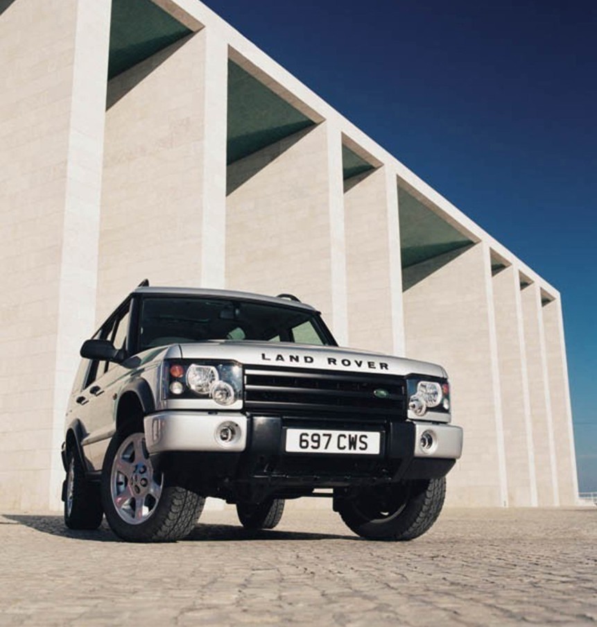 Land Rover Discovery 2002 photo image