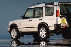 Land Rover Discovery 2002 2 FL photo image 2