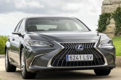 Lexus ES 2021 photo image 1