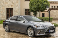 Lexus ES 2021 photo image 4