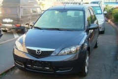 Mazda 2 hatchback photo image 6