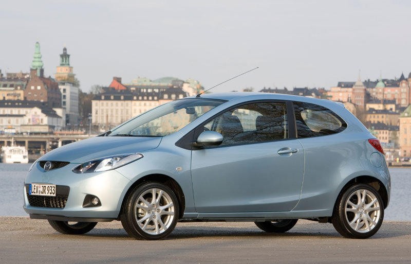  Mazda 2 2008 (2008, 2009, 2010) opiniones, especificaciones técnicos,  precios