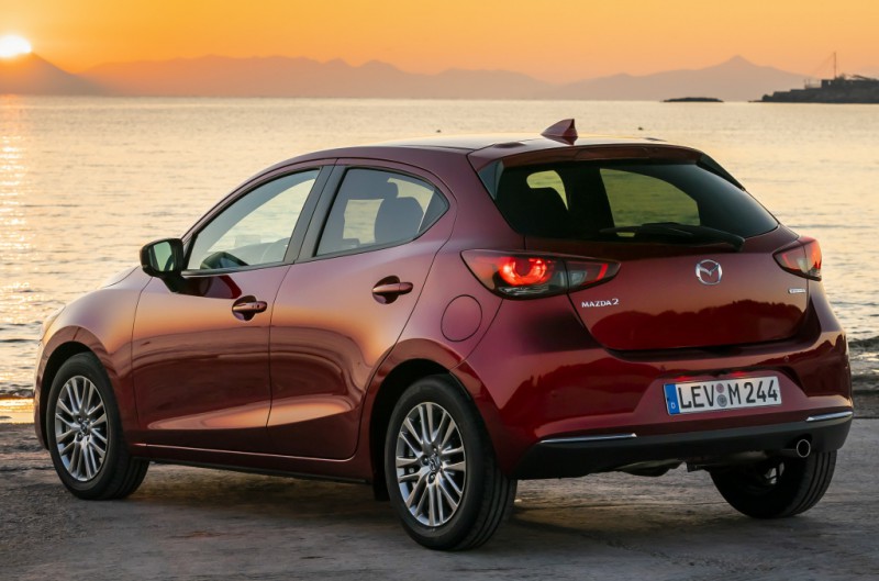  Mazda 2 2019 (2019 - 2022) opiniones, datos técnicos, precios