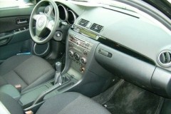 Mazda 3 2006 hečbeka vadītāja vieta, salons