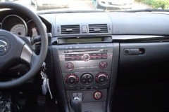 Mazda 3 2006 sedana foto attēls 9