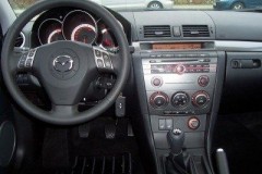 Mazda 3 2006 sedana foto attēls 19