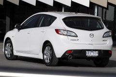 Mazda 3 hatchback photo image 9