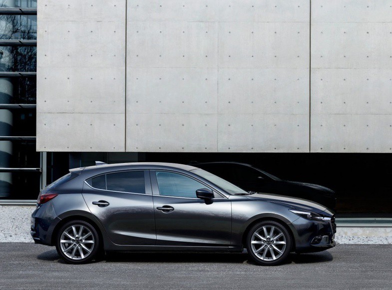  Mazda 3 2016 Hatchback (2016 - 2019) opiniones, datos técnicos, precios