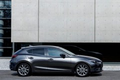Mazda 3 2016 hečbeka foto attēls 15