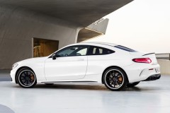 Mercedes C klases 2018 kupejas foto attēls 4