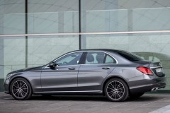 Mercedes C klases 2018 sedana foto attēls 2