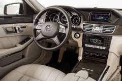 Mercedes E klases 2013 W212 sedana foto attēls 1