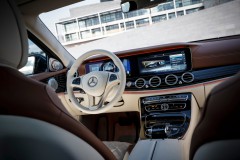 Mercedes E klases 2016 W213 sedana foto attēls 5