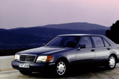 Mercedes S klases 1993 sedana foto attēls 4