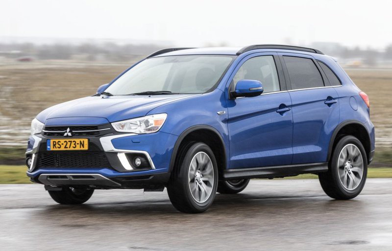 Mitsubishi ASX 2017 foto attēls