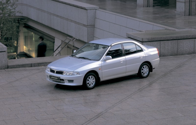 Mitsubishi Lancer 1996 1.3i 1996