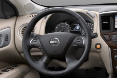 Nissan Pathfinder 2016 4 photo image 9