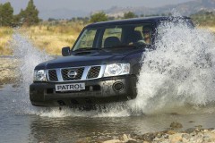 Nissan Patrol 2004 foto 2