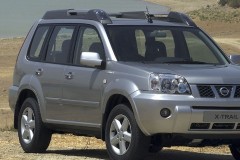 Silver Nissan X-Trail front, side