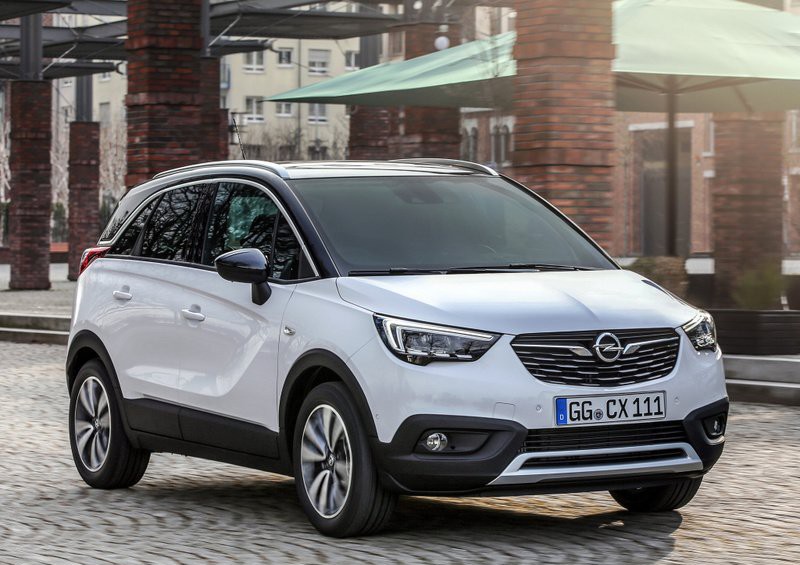 Opel Crossland 2017 (2017 - 2020) reviews, technical data, prices