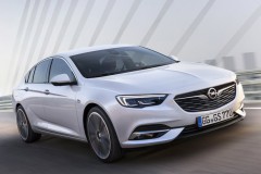 Opel Insignia 2017 hečbeka foto attēls 10
