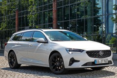 Opel Insignia 2020 universāla foto attēls 3