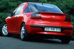 Opel Tigra 1995 kupejas foto attēls 6