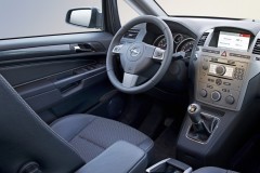 Opel Zafira minivena foto attēls 11