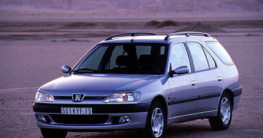  Peugeot Familiar (