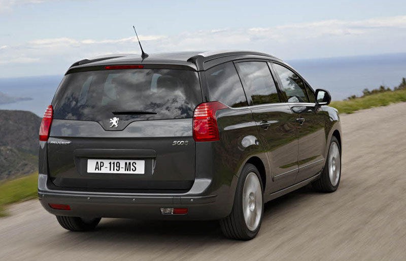 Peugeot 5008 2009 Minivan / MPV (2009 - 2013) reviews, technical data,  prices