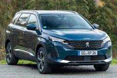 Peugeot 5008 2020 crossover photo image 2
