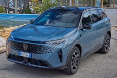 Peugeot 5008 2024 crossover foto 1