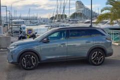 Peugeot 5008 2024 crossover foto 3