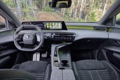 Peugeot 5008 2024 crossover foto 6