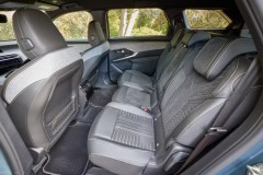 Peugeot 5008 2024 crossover foto 8