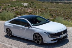 Peugeot 508 2023 hatchback foto 2