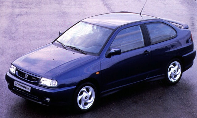 Seat Cordoba 1996 foto attēls