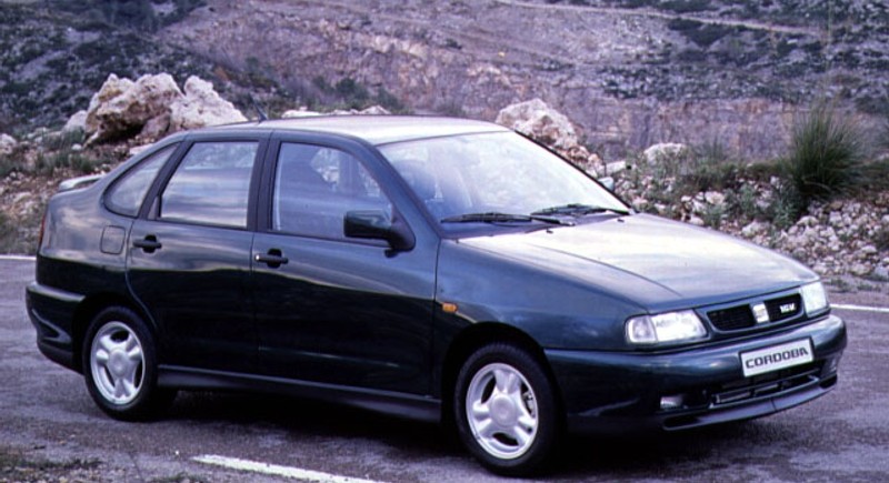 Seat Cordoba 1996 foto attēls