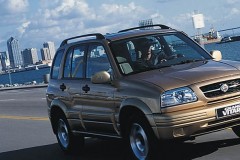 Suzuki Grand Vitara 1997 foto attēls 2