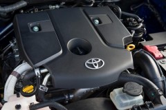 Toyota Hilux 2015 8 photo image 2
