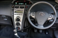 Toyota Yaris 2009 foto attēls 8