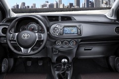 Toyota Yaris 2011 foto attēls 14
