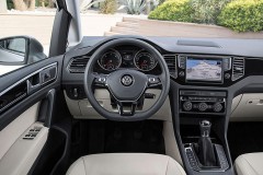 Volkswagen Golf Sportsvan minivena foto attēls 8